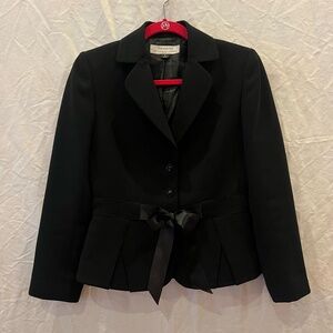 Tahari black blazer